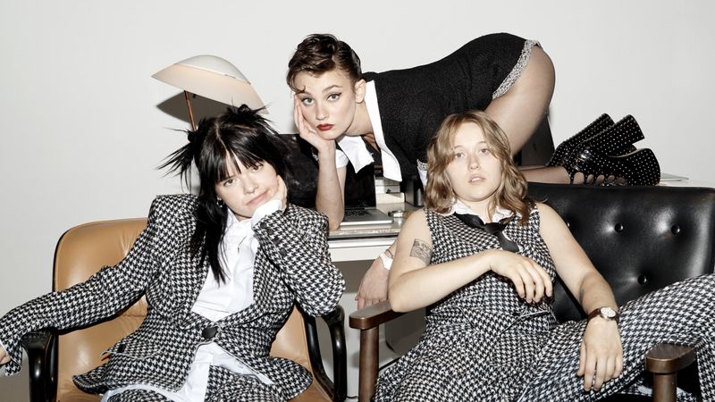 Bec Lauder and The Noise