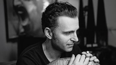 Dweezil Zappa DZ20: Like Father, Like Son