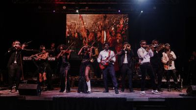 The Renaissance Orchestra - Renaissance Live!